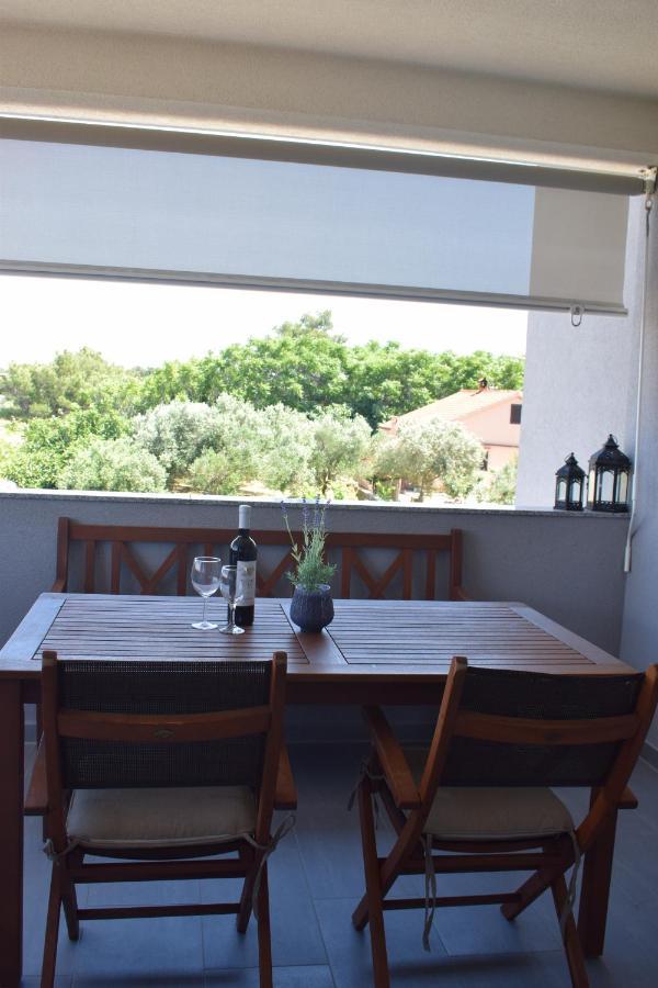 Apartments Mondo Вир Екстериор снимка